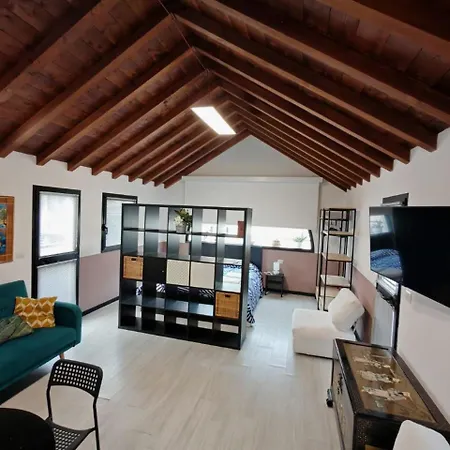 Appartement Charming Loft 15m To Venice