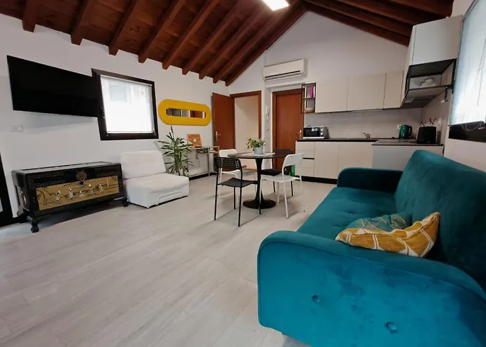 شقة Charming Loft 15m To Venice *