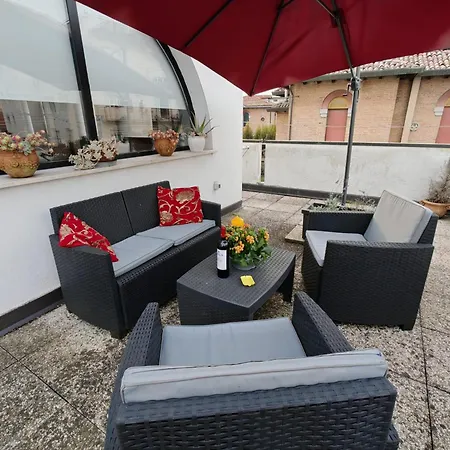 Charming Loft 15m To Lejlighed Mestre